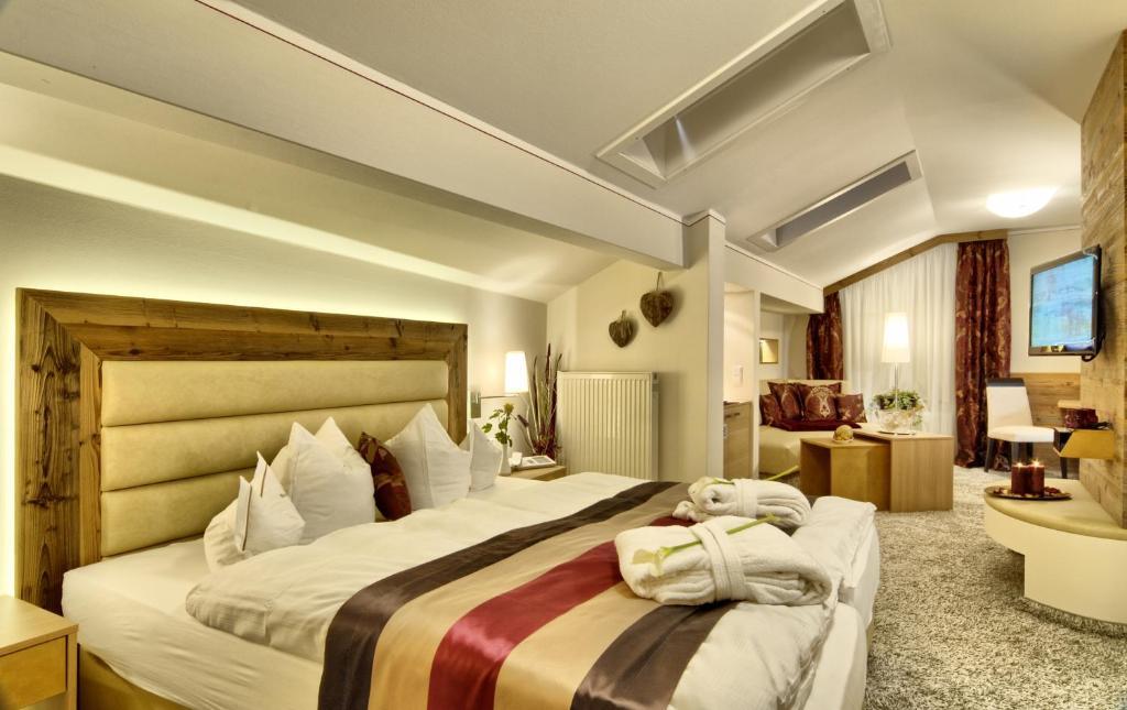 Hotel Neuhaeusl Superior Berchtesgaden Room photo